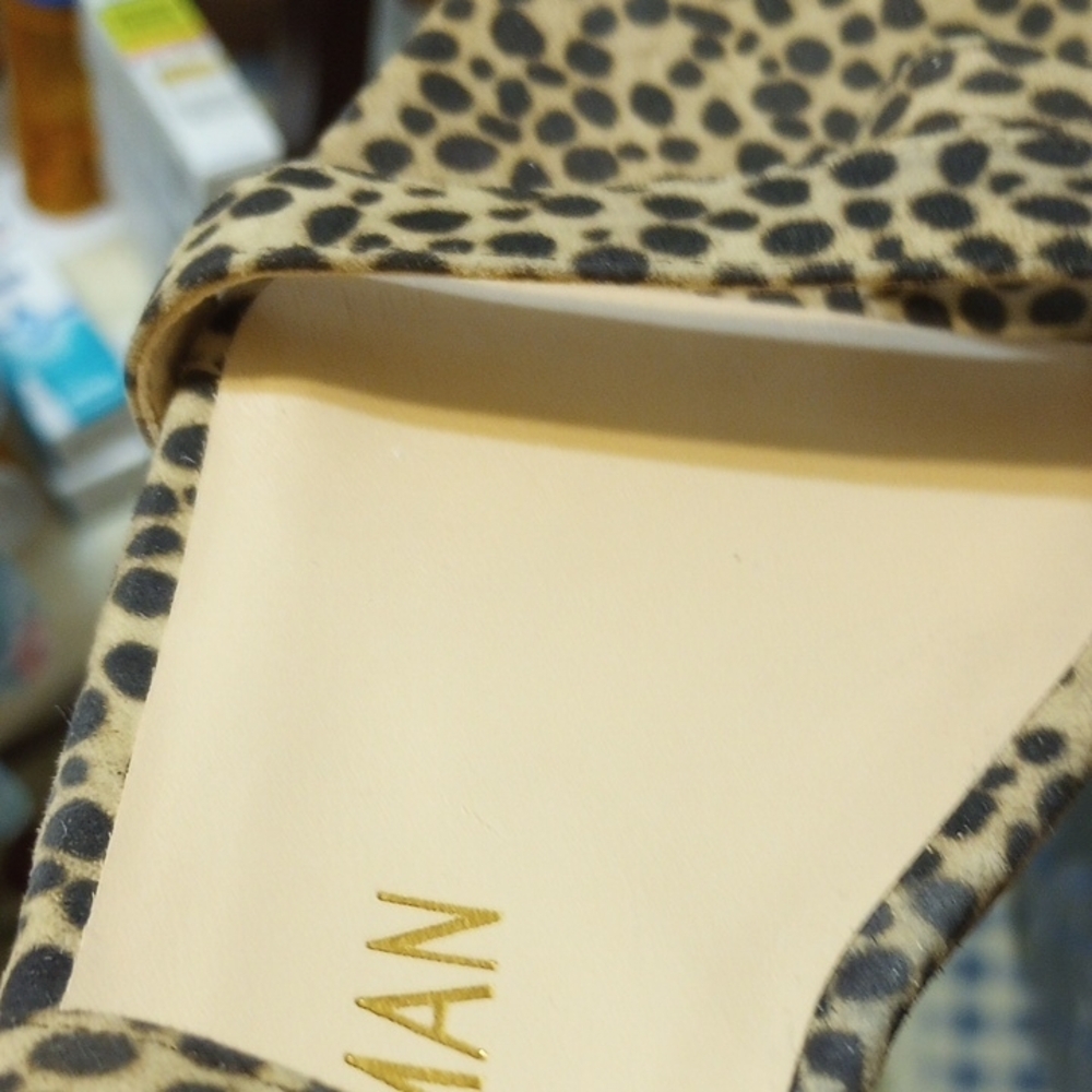 Stuart Weitzman Brown and Black Sandals - Picture 5 of 17